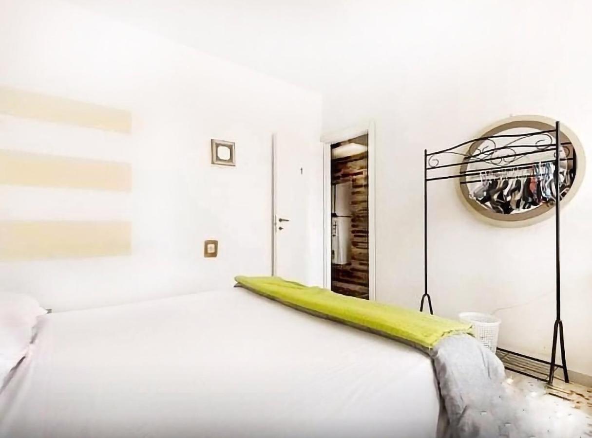 "Vacanze Romane" Stazione Tiburtina, Appartamento Tre Camere Da Letto 5 Posti Letto エクステリア 写真