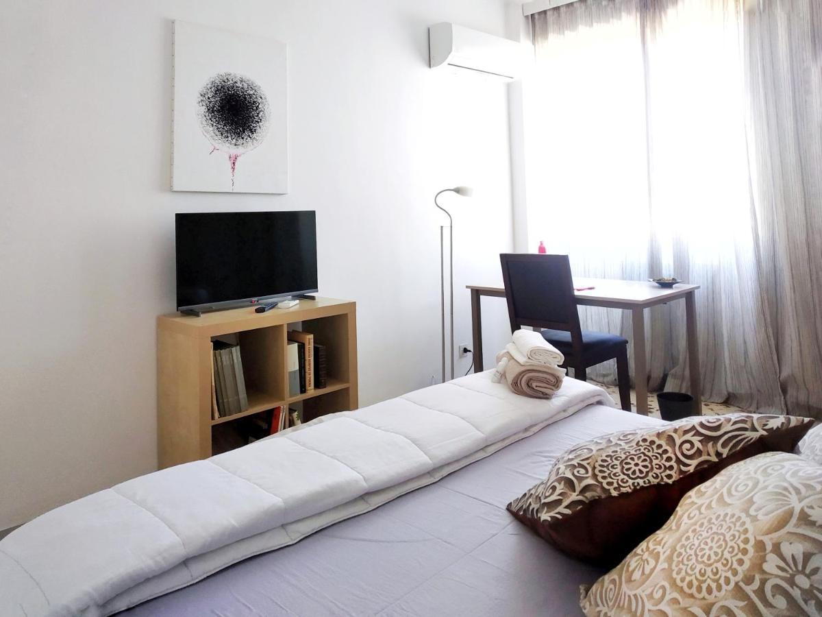"Vacanze Romane" Stazione Tiburtina, Appartamento Tre Camere Da Letto 5 Posti Letto エクステリア 写真